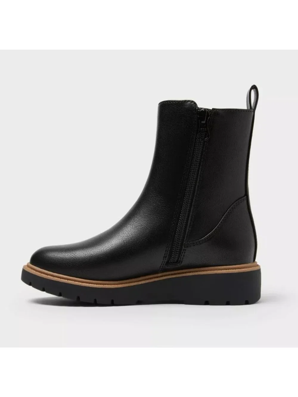 NEW art class Kids' Laurel Chelsea Boots - Black
